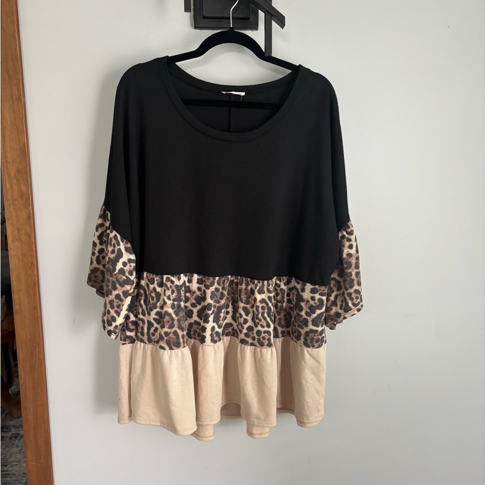 Chic Soul Leopard Print Color Block Top
